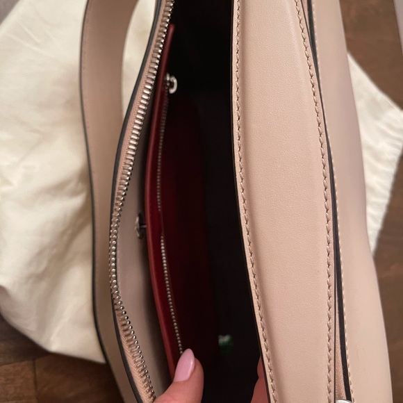 Fendi bag - Picture 9 of 11